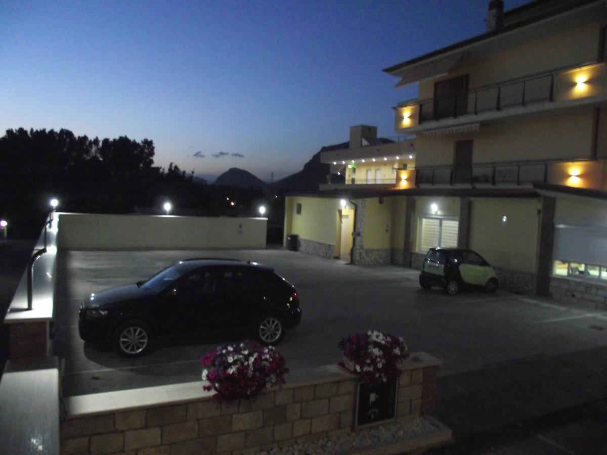 Il Girasole Hotell Terracina Exteriör bild